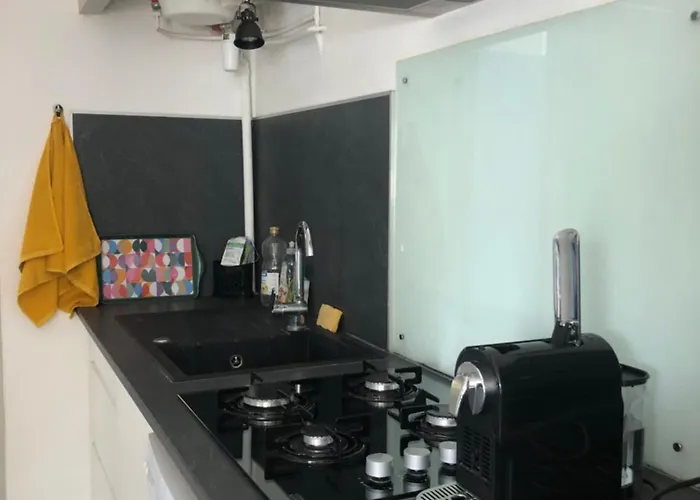 Ancienne Maison De Pecheurs * Port-la-Nouvelle